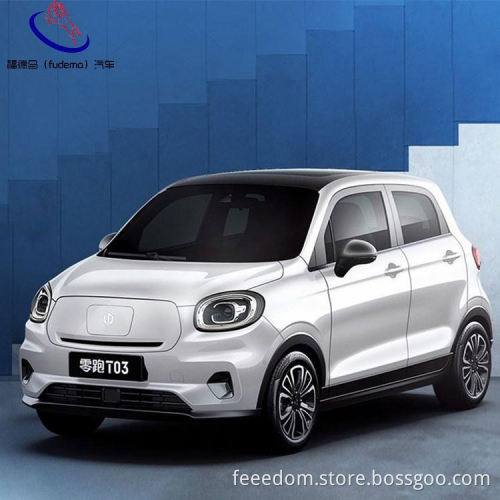 Lingpao T03 Wholesale Good Quality Four Wheels High Speed Vehicle Electric Auto Car Supplier